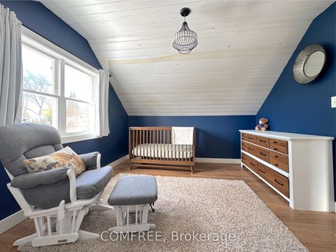 Photo 10 at 70 Gunn Street, Wellington, Barrie