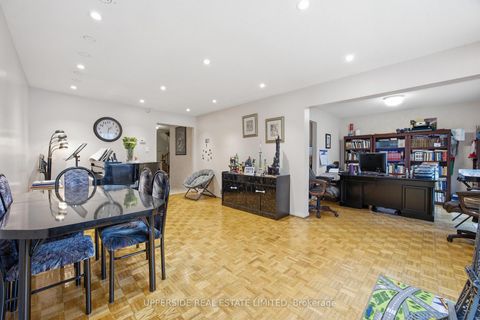 Photo 6 at 691 York Hill Boulevard, Yorkhill, Vaughan
