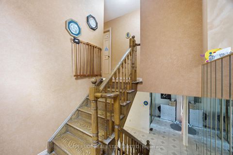 Photo 15 at 691 York Hill Boulevard, Yorkhill, Vaughan