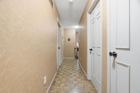 Photo 34 at 691 York Hill Boulevard, Yorkhill, Vaughan