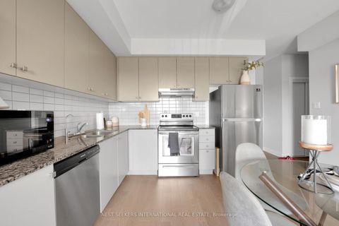 Photo 10 at 14 - 39 John Perkins Bull Drive, CFB, Toronto