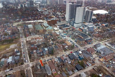 Photo 1 at 587 Palmerston Avenue, Annex, Toronto