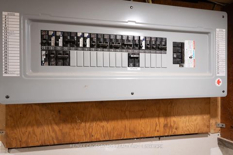 Photo 40 at 587 Palmerston Avenue, Annex, Toronto