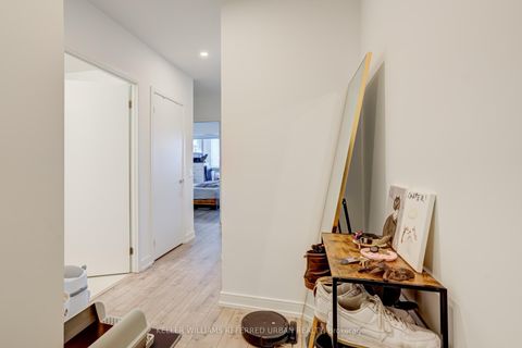 Photo 4 at 401 - 30 Samuel Wood Way, City Centre West, Toronto
