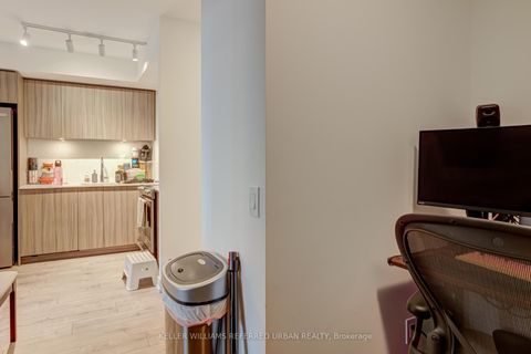 Photo 28 at 401 - 30 Samuel Wood Way, City Centre West, Toronto