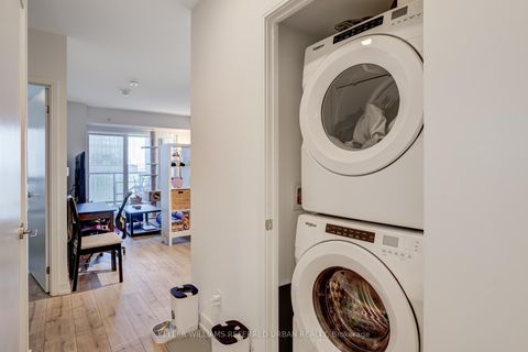Photo 31 at 401 - 30 Samuel Wood Way, City Centre West, Toronto