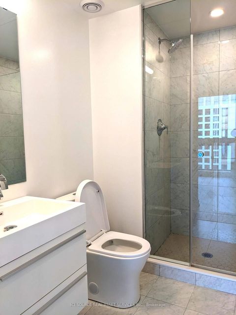 Photo 11 at 3210 - 39 Roehampton Avenue, Mount Pleasant West, Toronto