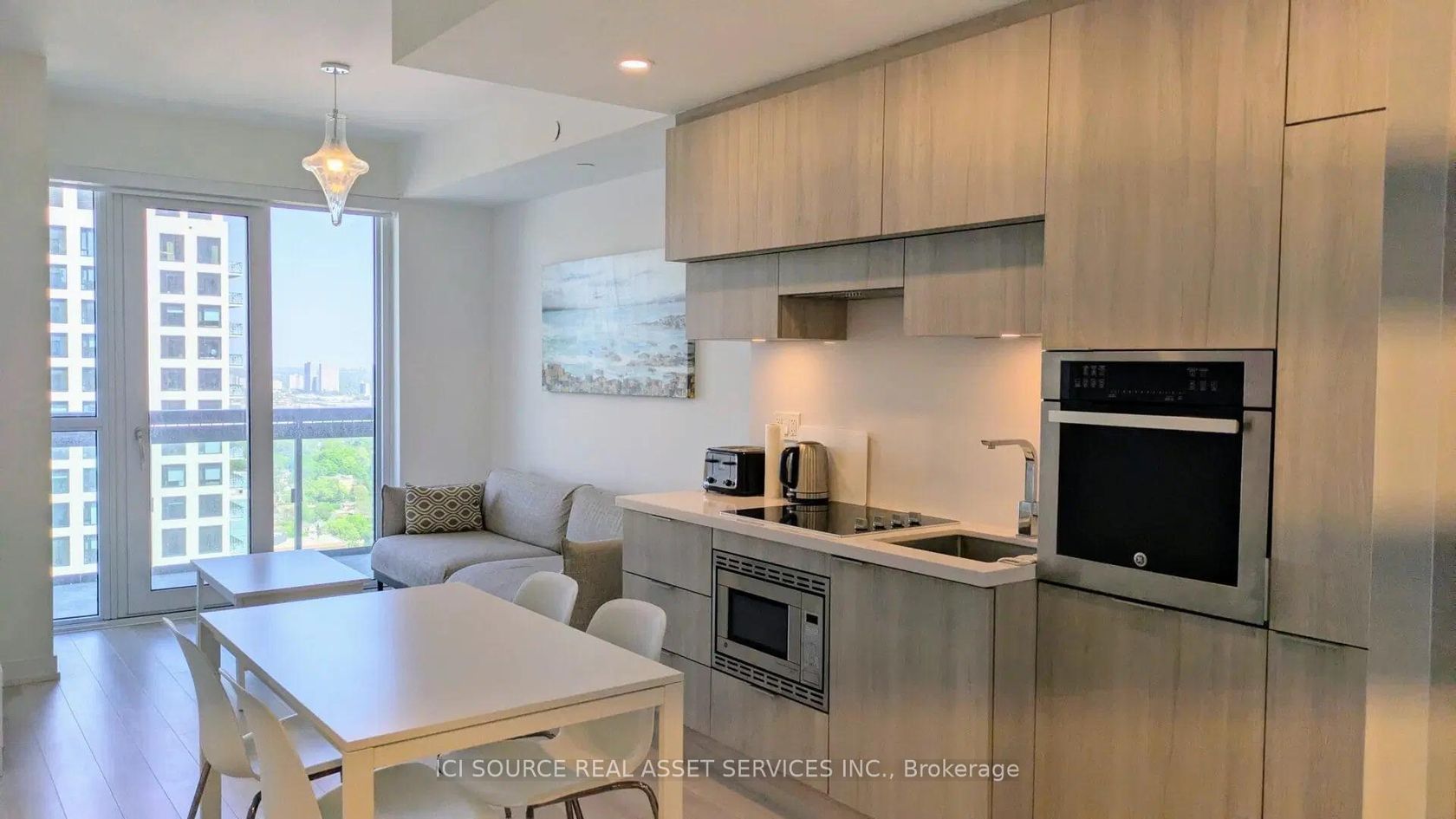 3210 - 39 Roehampton Avenue, Mount Pleasant West, Toronto 