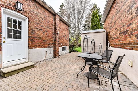 Photo 22 at 218 Glenwood Crescent, Parkview, Toronto