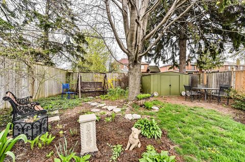 Photo 24 at 218 Glenwood Crescent, Parkview, Toronto