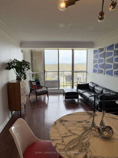 Photo 3 at 1605 - 388 Bloor Street E, Moore Park, Toronto