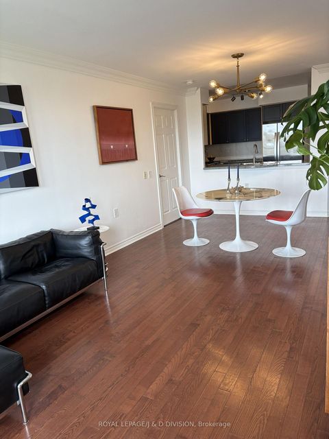 Photo 4 at 1605 - 388 Bloor Street E, Moore Park, Toronto