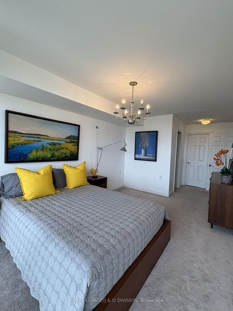 Photo 13 at 1605 - 388 Bloor Street E, Moore Park, Toronto