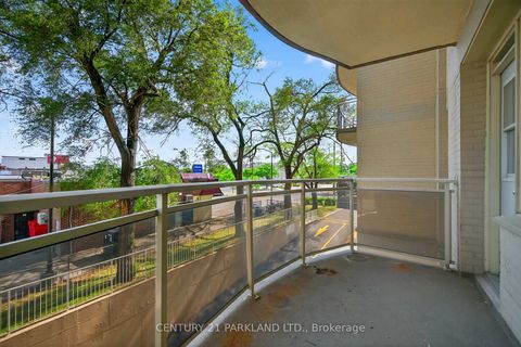 Photo 7 at 202 - 2961 Dufferin Street, Glen Park, Toronto