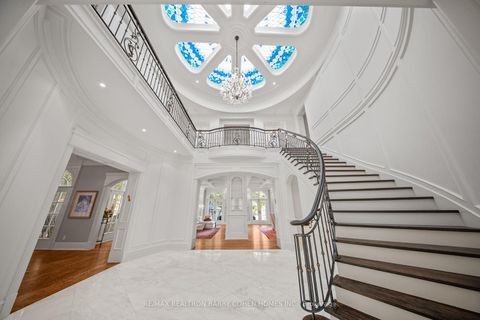 Photo 4 at 180 Sandringham Drive, Westgate, Toronto