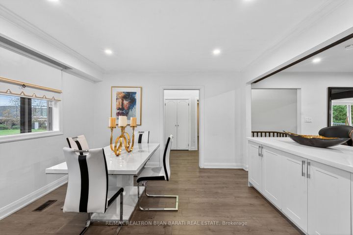 Photo 6 at 73 Forest Grove Drive, Bayview Village, Toronto