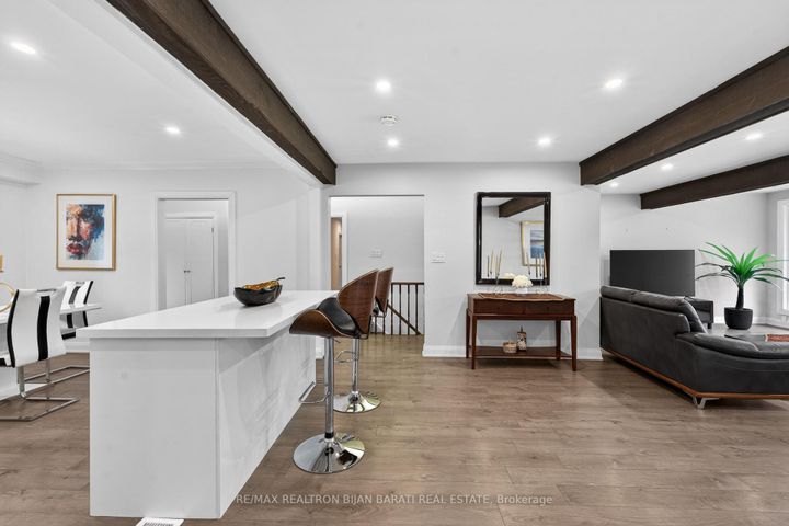 Photo 14 at 73 Forest Grove Drive, Bayview Village, Toronto