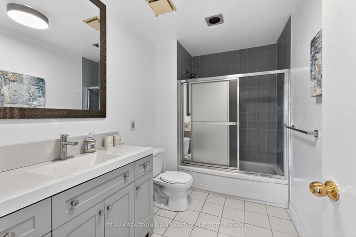 Photo 26 at 73 Forest Grove Drive, Bayview Village, Toronto