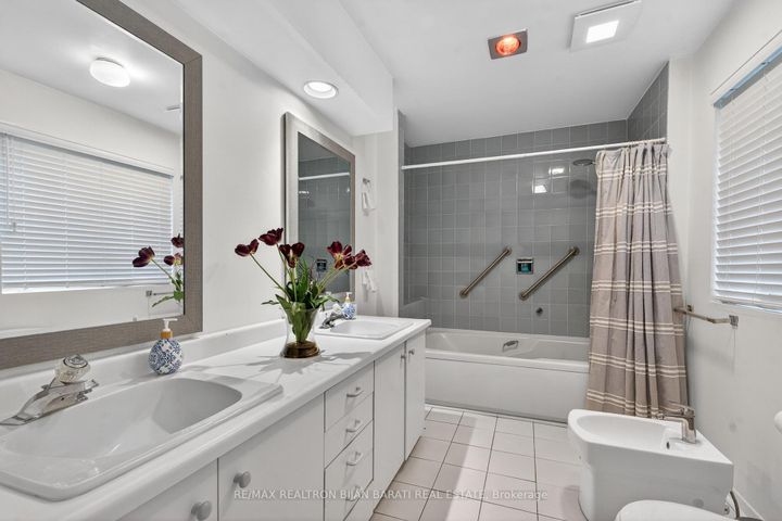 Photo 30 at 73 Forest Grove Drive, Bayview Village, Toronto