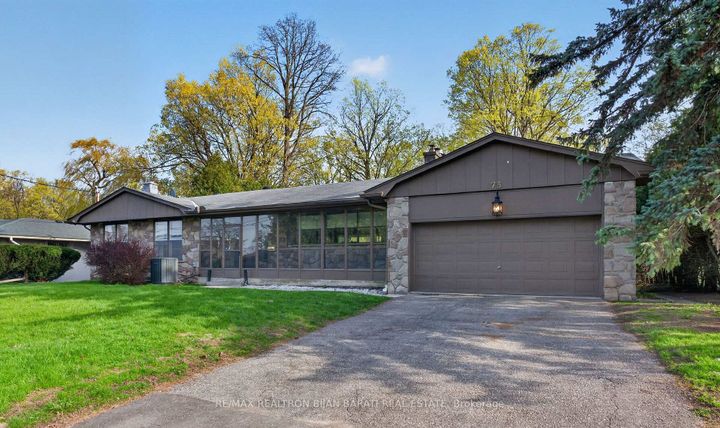 Photo 48 at 73 Forest Grove Drive, Bayview Village, Toronto