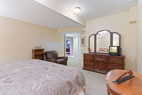 Photo 32 at 38 CASTLE Drive, Sunnidale, Barrie