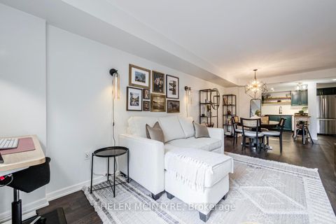Photo 18 at 222 - 955 Millwood Road, Leaside, Toronto