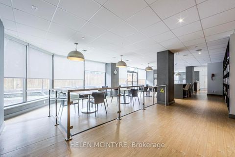 Photo 26 at 222 - 955 Millwood Road, Leaside, Toronto