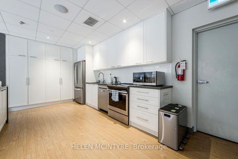 Photo 29 at 222 - 955 Millwood Road, Leaside, Toronto
