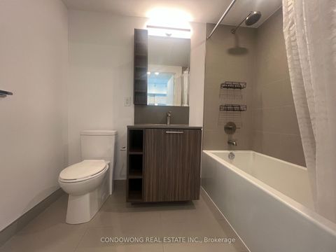Photo 5 at 3118 - 19 Western Battery Road, Waterfront Communities C1, Toronto