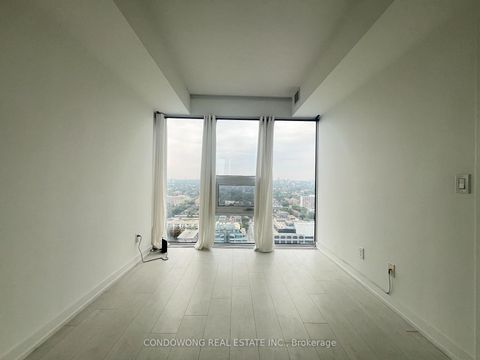 Photo 10 at 3118 - 19 Western Battery Road, Waterfront Communities C1, Toronto