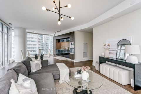 Photo 2 at 3010 - 10 York Street, Waterfront Communities C1, Toronto