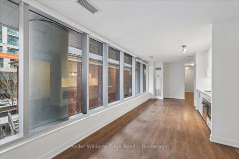 Photo 14 at 208 NT - 99 Broadway Avenue, Mount Pleasant West, Toronto