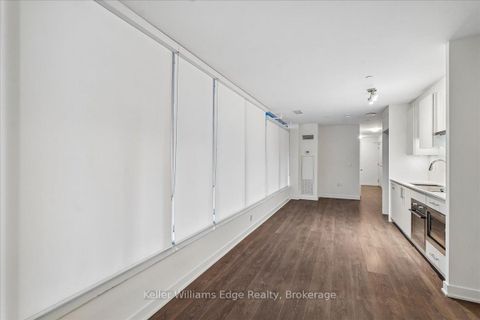 Photo 18 at 208 NT - 99 Broadway Avenue, Mount Pleasant West, Toronto