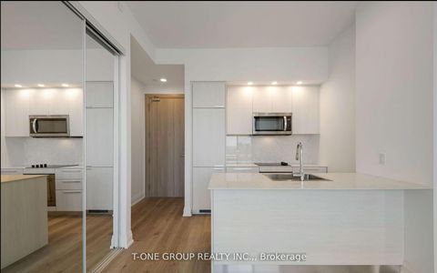 Photo 2 at Ph107 - 75 Canterbury Place, Willowdale West, Toronto