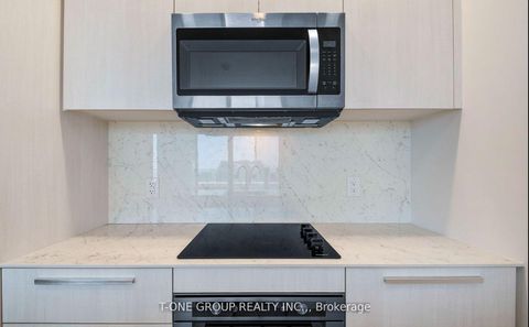 Photo 3 at Ph107 - 75 Canterbury Place, Willowdale West, Toronto