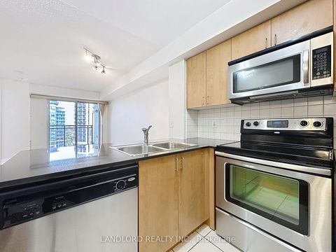 Photo 5 at 801 - 1070 Sheppard Avenue W, York University Heights, Toronto