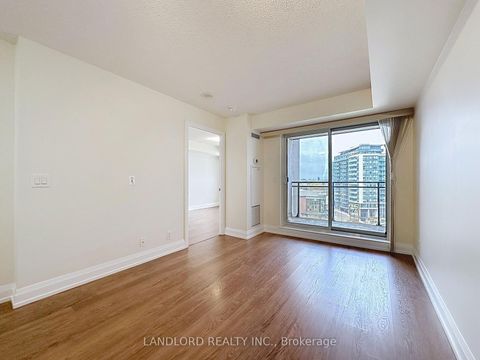Photo 9 at 801 - 1070 Sheppard Avenue W, York University Heights, Toronto