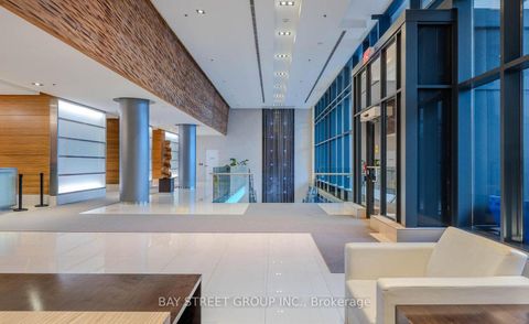 Photo 4 at 1421 - 2885 Bayview Avenue, Bayview Village, Toronto
