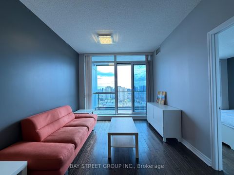Photo 18 at 1421 - 2885 Bayview Avenue, Bayview Village, Toronto