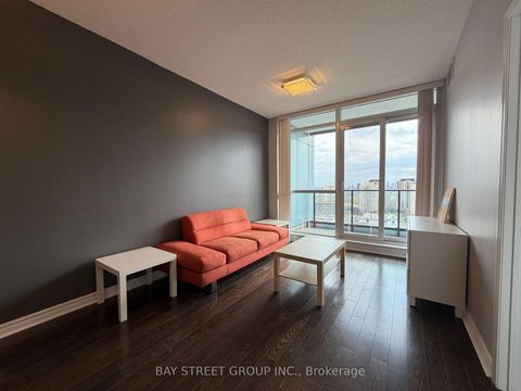 Photo 19 at 1421 - 2885 Bayview Avenue, Bayview Village, Toronto
