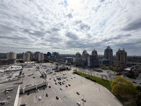 Photo 23 at 1421 - 2885 Bayview Avenue, Bayview Village, Toronto