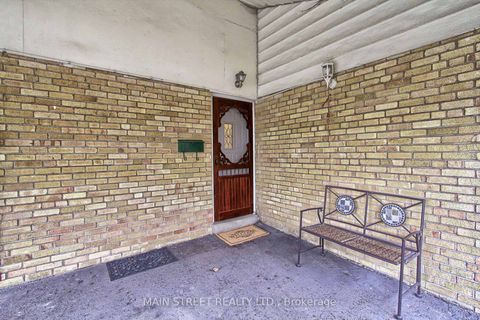 Photo 4 at 14 Westhampton Drive, The Westway, Toronto