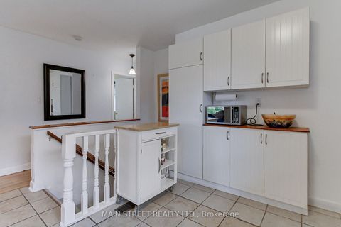 Photo 18 at 14 Westhampton Drive, The Westway, Toronto