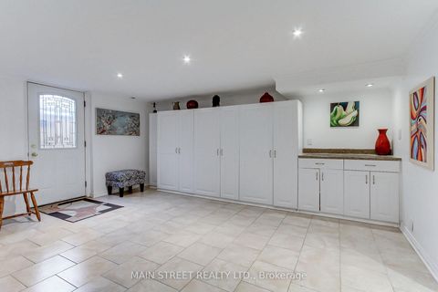Photo 33 at 14 Westhampton Drive, The Westway, Toronto