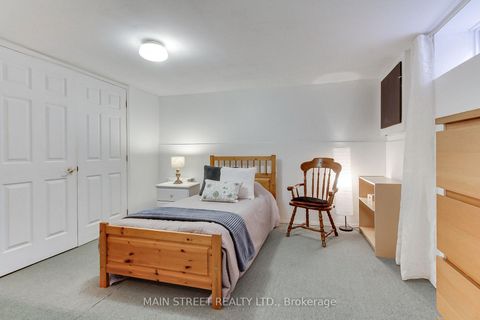 Photo 39 at 14 Westhampton Drive, The Westway, Toronto
