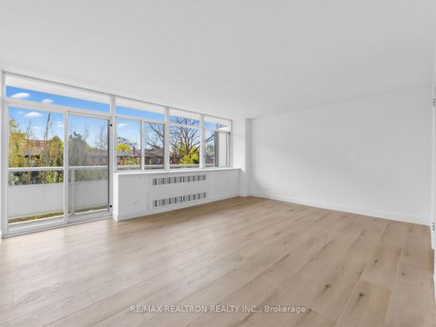Photo 11 at 302 - 580 Christie Street, Wychwood, Toronto