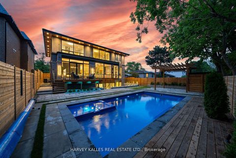 Photo 1 at 139 Newton Drive, Newtonbrook East, Toronto