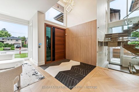 Photo 10 at 139 Newton Drive, Newtonbrook East, Toronto