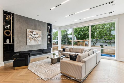 Photo 15 at 139 Newton Drive, Newtonbrook East, Toronto