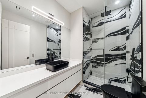 Photo 34 at 139 Newton Drive, Newtonbrook East, Toronto